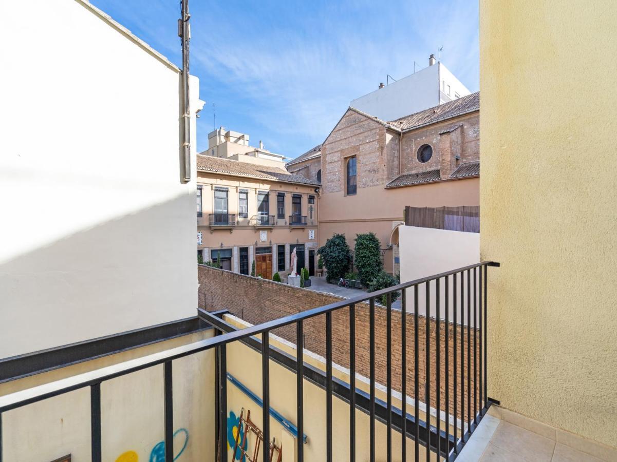 Oyo Style Apartments Puerto Valencia Eksteriør bilde