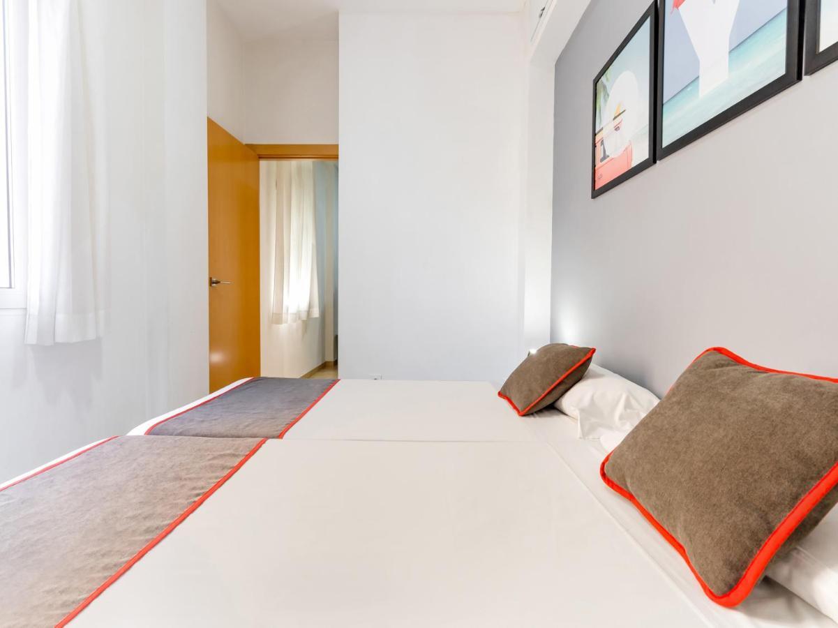 Oyo Style Apartments Puerto Valencia Eksteriør bilde