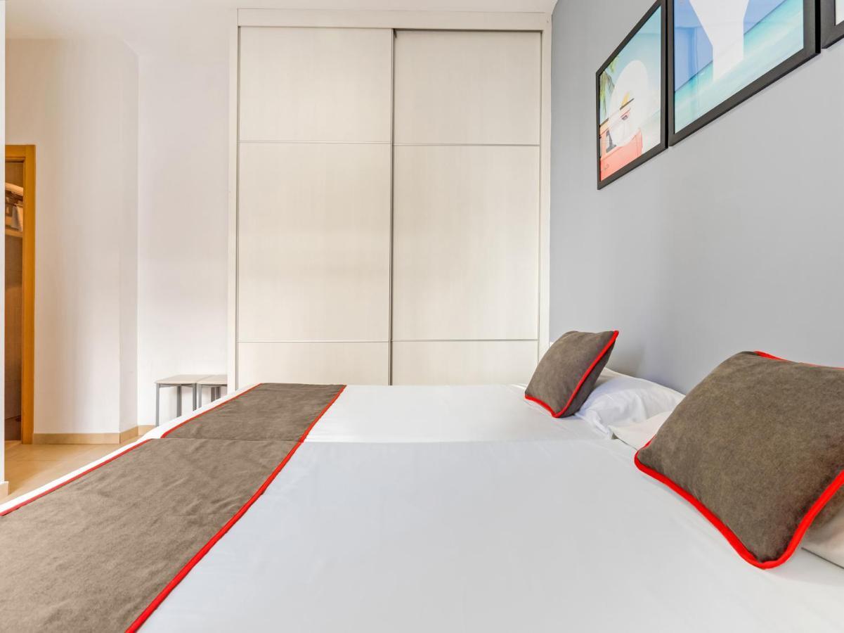 Oyo Style Apartments Puerto Valencia Eksteriør bilde