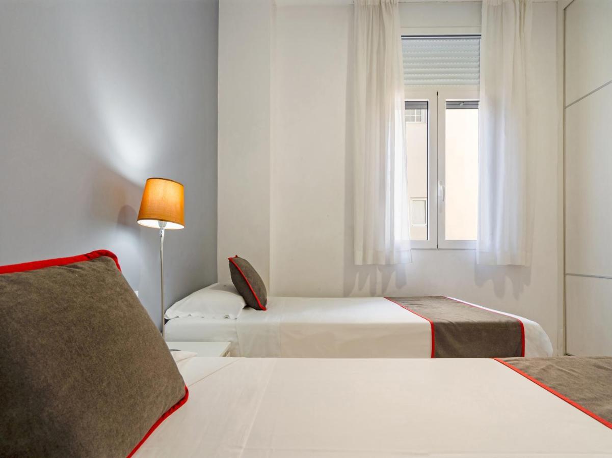 Oyo Style Apartments Puerto Valencia Eksteriør bilde