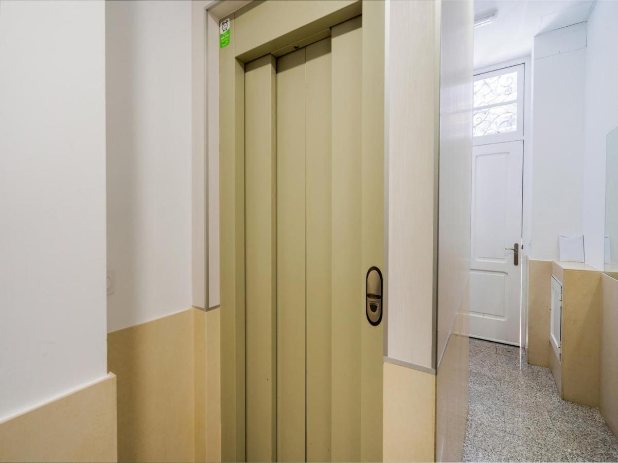 Oyo Style Apartments Puerto Valencia Eksteriør bilde